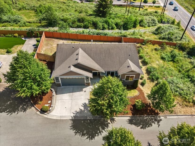 Property photo for 7523 Broadway, Everett photo 5