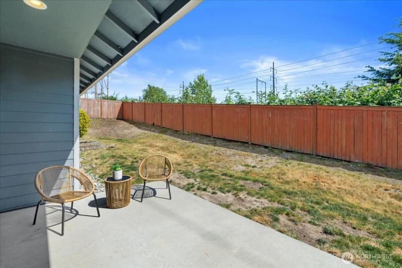 Property photo for 7523 Broadway, Everett photo 36