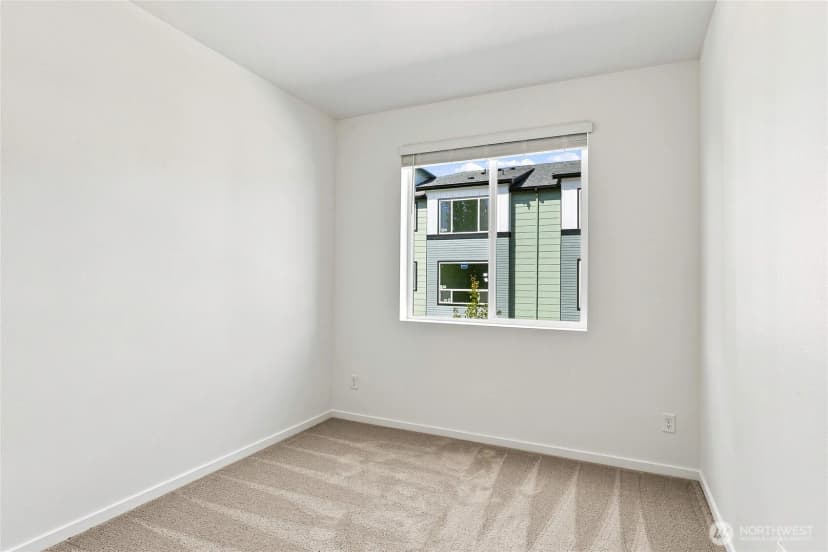 Property photo for 1201 Tacoma Court Ne #9, Renton photo 15