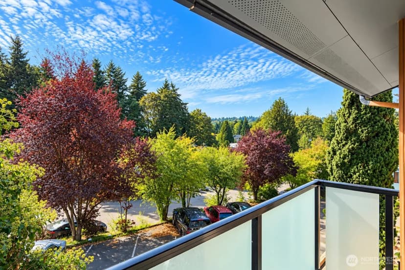 Property photo for 15144 65th Avenue S, Tukwila photo 17
