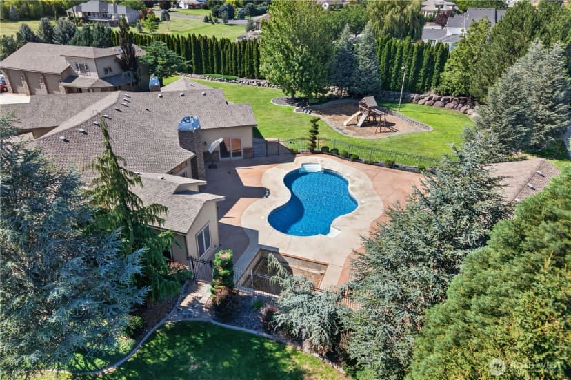 Property photo for 93006 E Chelsea Road, Kennewick photo 4