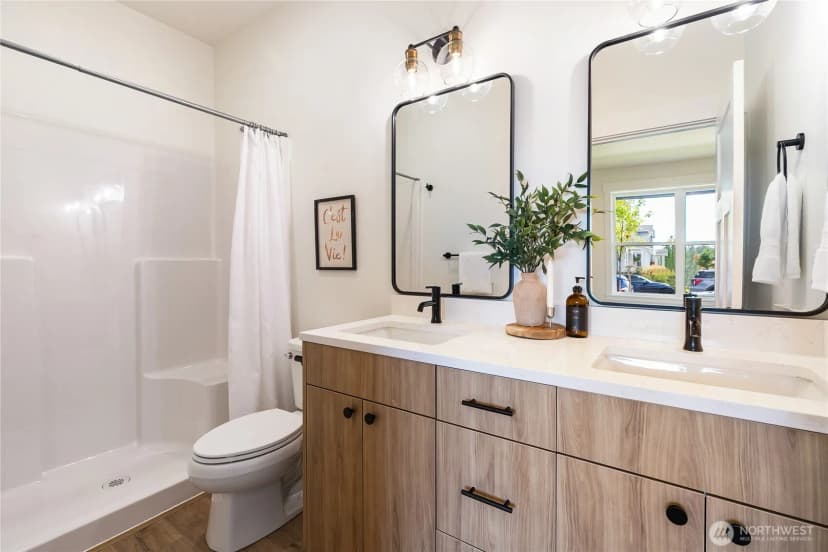 Property photo for 1368 Talus Way, Bellingham photo 18