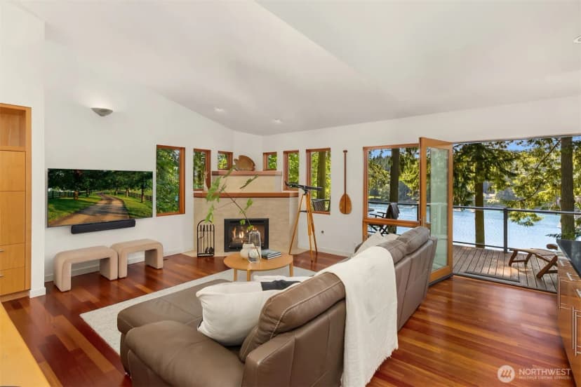 Property photo for 11515 Blue Heron Lane Ne, Bainbridge Island photo 19