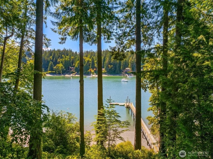 Property photo for 11515 Blue Heron Lane Ne, Bainbridge Island photo 20