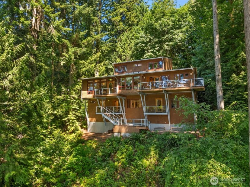 Property photo for 11515 Blue Heron Lane Ne, Bainbridge Island photo 35