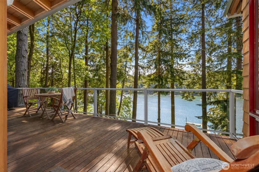 Property photo for 11515 Blue Heron Lane Ne, Bainbridge Island photo 21