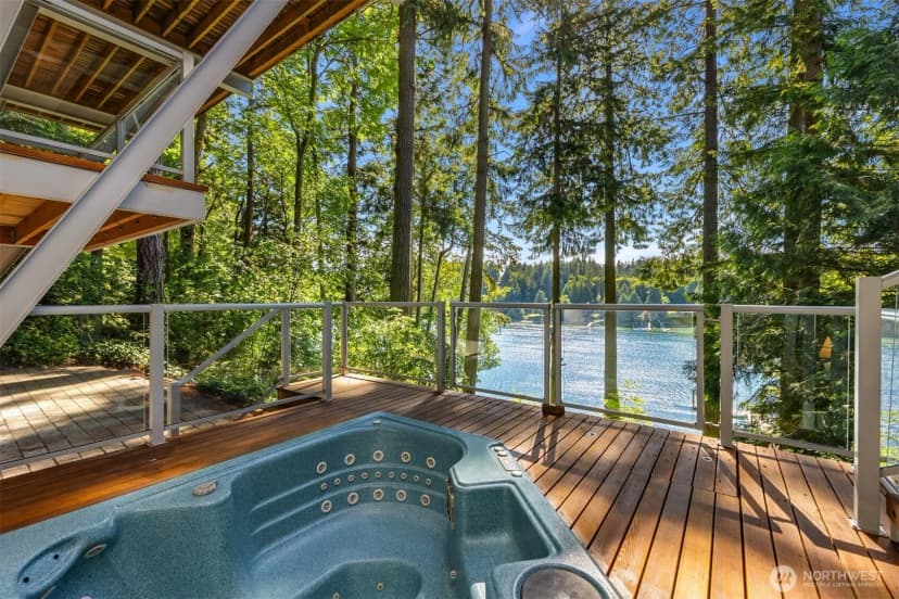 Property photo for 11515 Blue Heron Lane Ne, Bainbridge Island photo 34