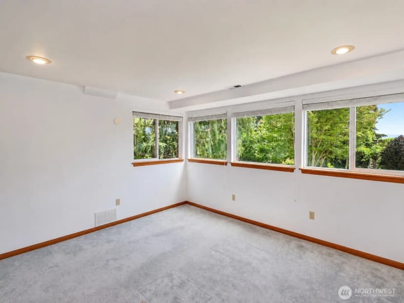 Property photo for 3703 Federal Avenue, Everett photo 29
