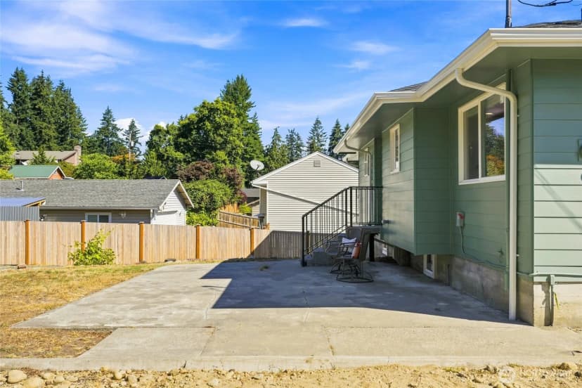 Property photo for 7414 Highland Drive, Everett photo 30