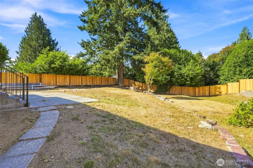 Property photo for 7414 Highland Drive, Everett photo 32