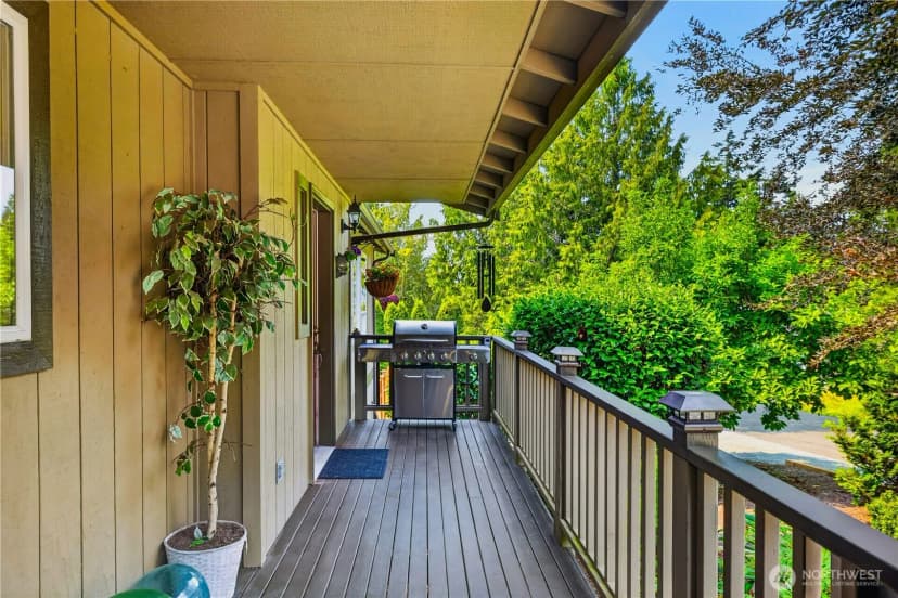 Property photo for 776 Shelter Bay Drive, La Conner photo 6