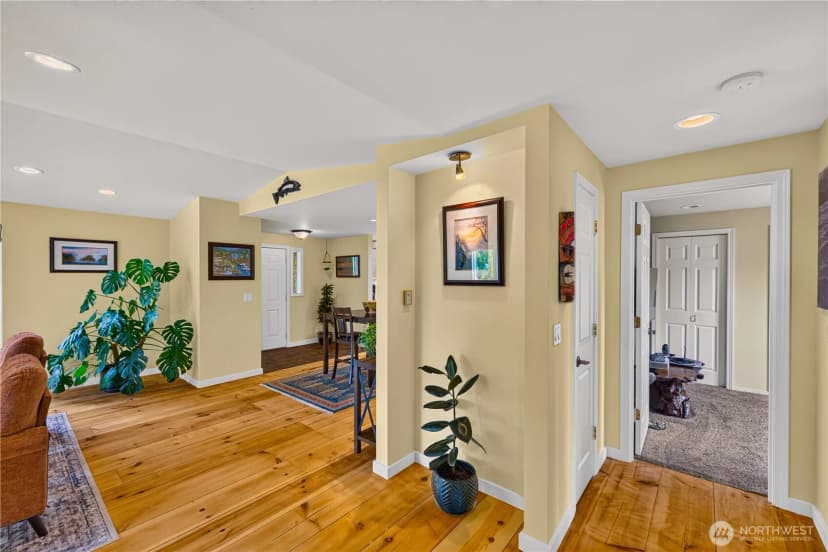 Property photo for 776 Shelter Bay Drive, La Conner photo 14