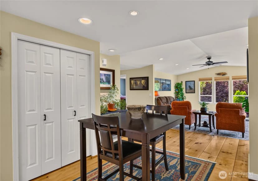 Property photo for 776 Shelter Bay Drive, La Conner photo 10