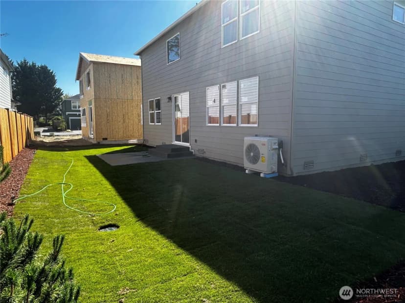 Property photo for 725 129th Street E #10, Tacoma photo 11