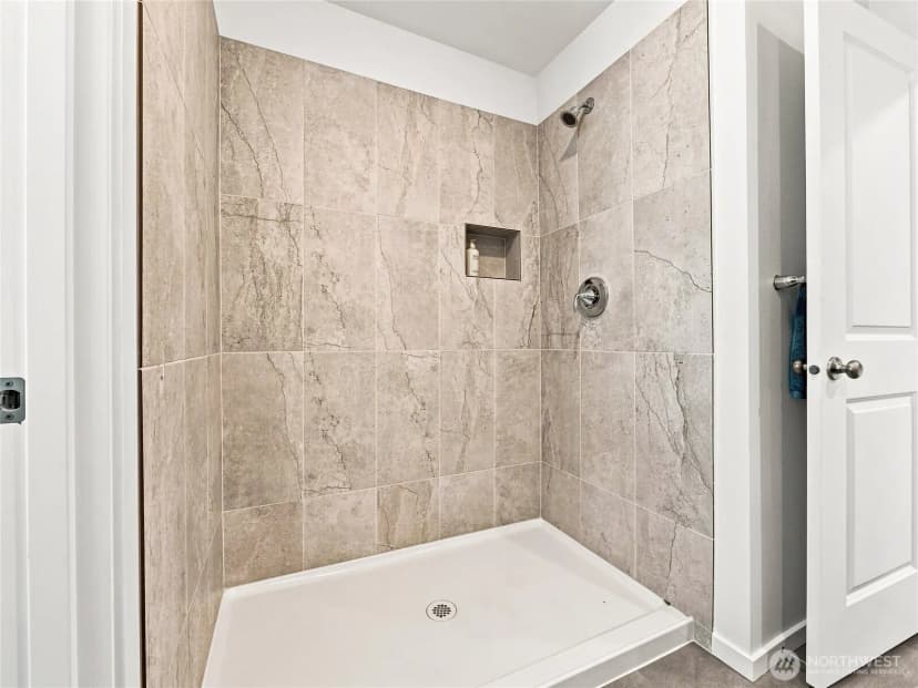 Property photo for 1217 Tacoma Court Ne #23, Renton photo 17