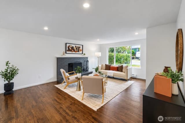 Property photo for 7508 Rainier Drive, Everett photo 5