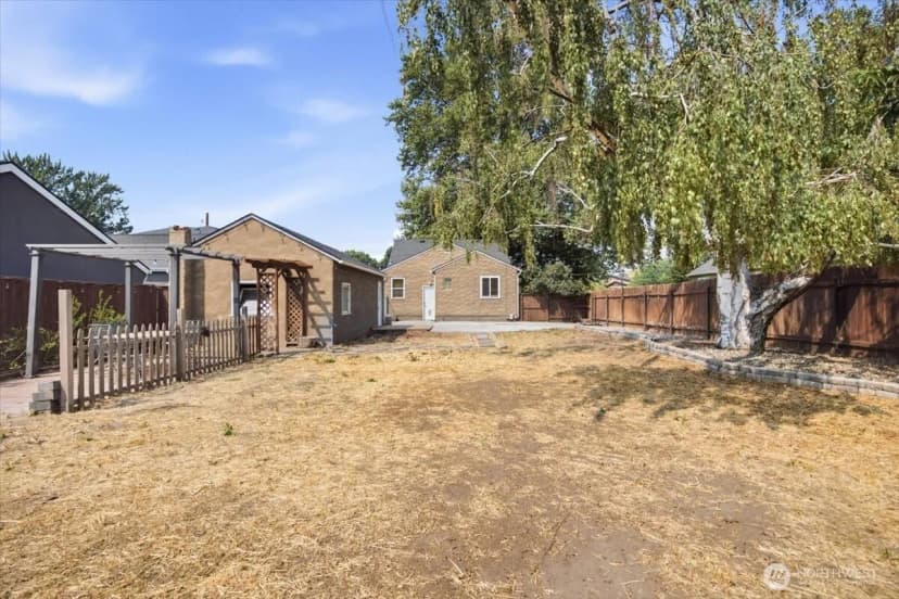 Property photo for 2421 Plaza Way, Walla Walla photo 25