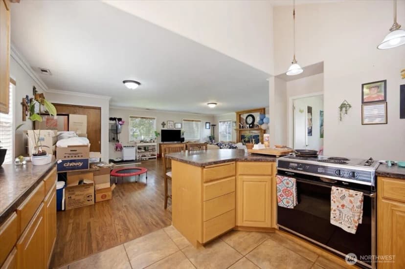 Property photo for 2421 Plaza Way, Walla Walla photo 8