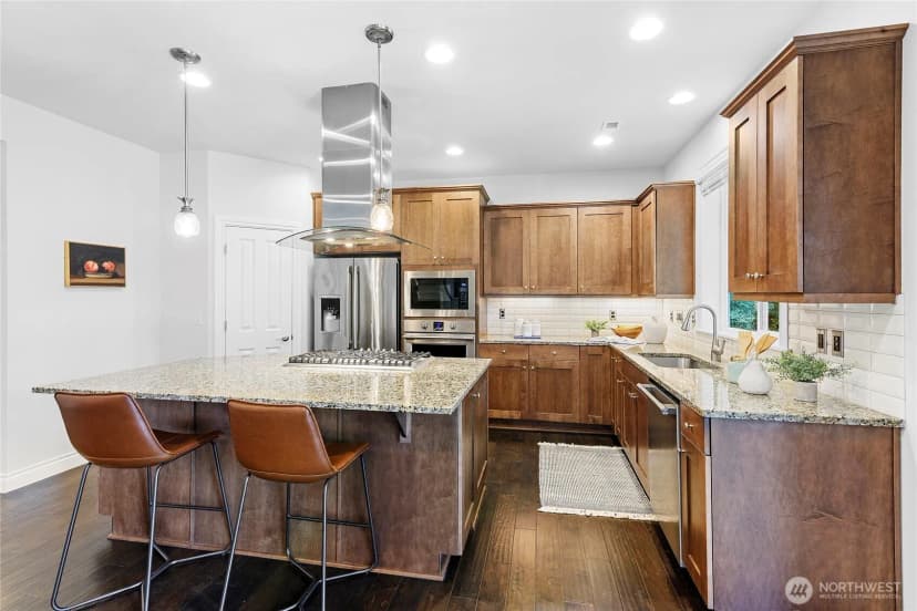 Property photo for 13844 La Vigne Court Ne, Bainbridge Island photo 11