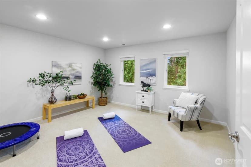 Property photo for 13844 La Vigne Court Ne, Bainbridge Island photo 31