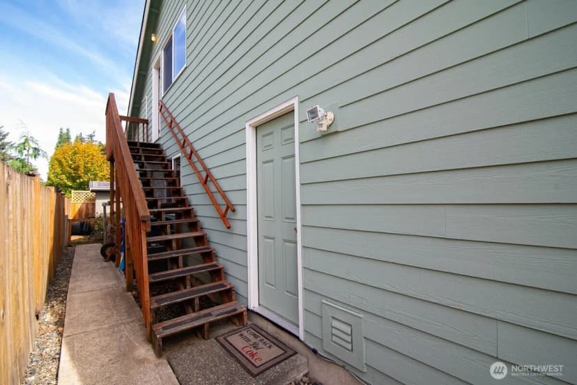 Property photo for 11117 24th Street Ne, Lake Stevens photo 18