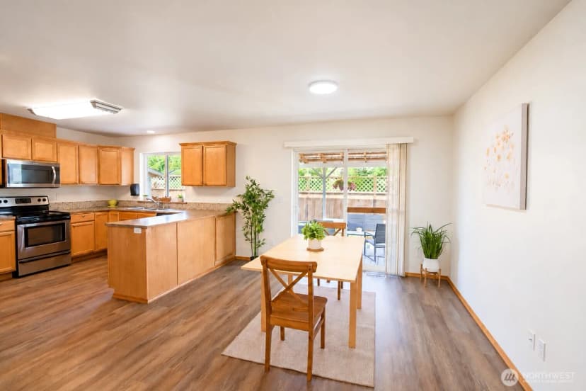 Property photo for 11117 24th Street Ne, Lake Stevens photo 5