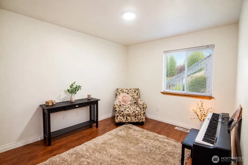 Property photo for 11117 24th Street Ne, Lake Stevens photo 11