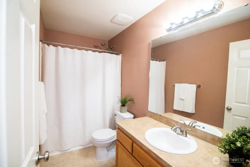 Property photo for 11117 24th Street Ne, Lake Stevens photo 12
