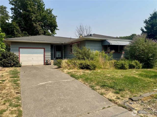 Property photo for 309 E Seventh Street, Waitsburg