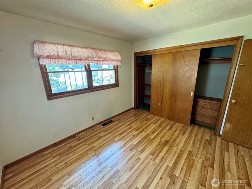 Property photo for 309 E Seventh Street, Waitsburg photo 11