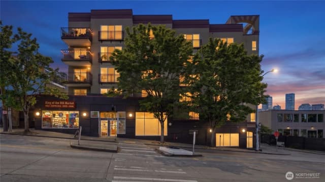 Property photo for 1711 E Olive Way #215, Seattle photo 2