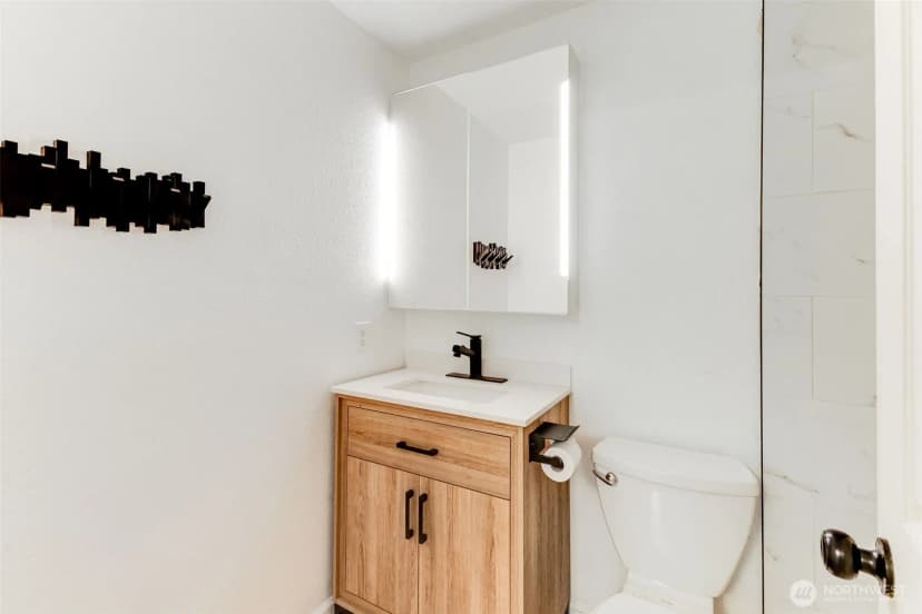 Property photo for 23405 16th Avenue S #c203, Des Moines photo 11
