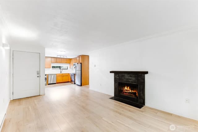 Property photo for 23405 16th Avenue S #c203, Des Moines photo 5