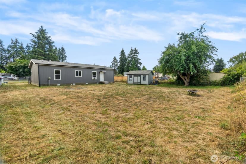 Property photo for 8635 Sequioa Court Se, Yelm photo 18