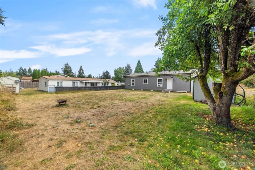 Property photo for 8635 Sequioa Court Se, Yelm photo 17