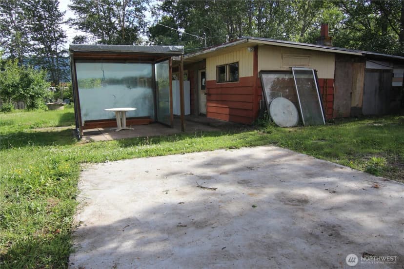 Property photo for 2095 Postal Avenue, Bellingham photo 7