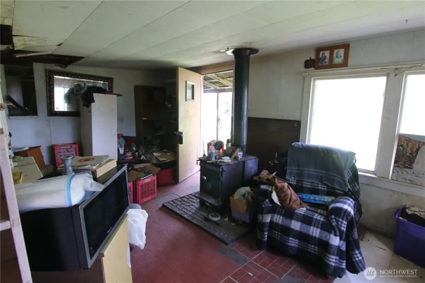 Property photo for 2095 Postal Avenue, Bellingham photo 20