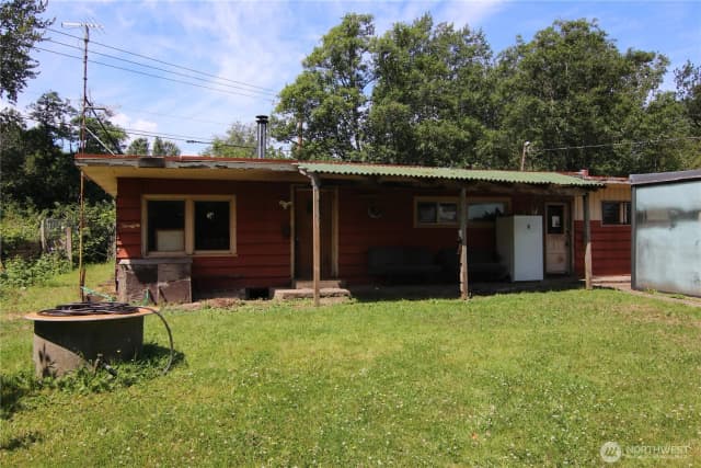 Property photo for 2095 Postal Avenue, Bellingham photo 4