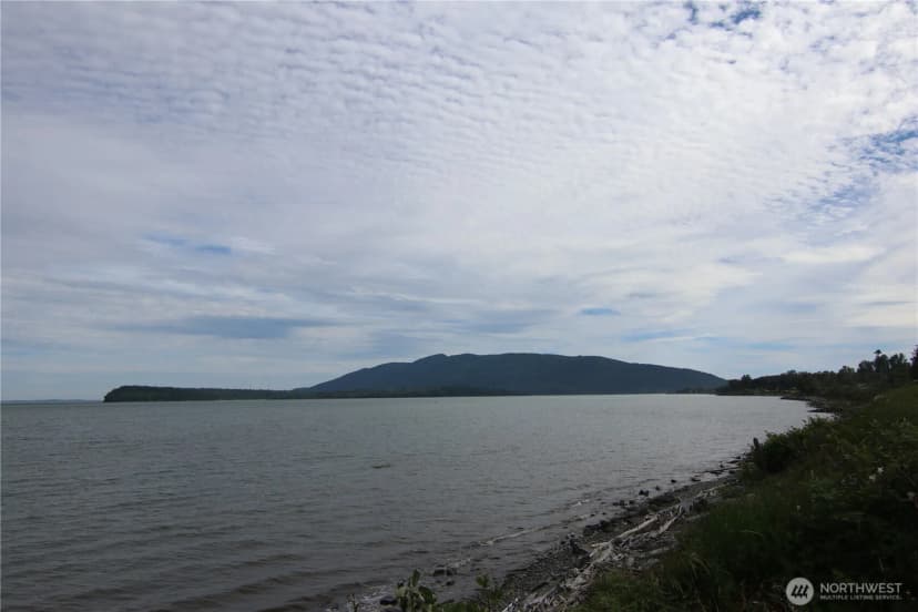 Property photo for 2095 Postal Avenue, Bellingham photo 24