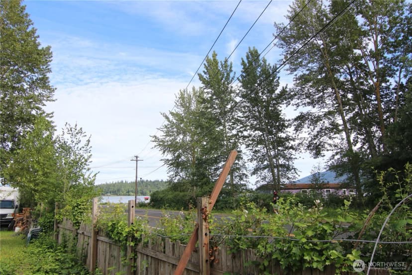Property photo for 2095 Postal Avenue, Bellingham photo 13