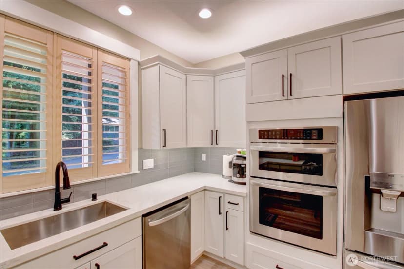 Property photo for 3 Topper Drive, Bellingham photo 16