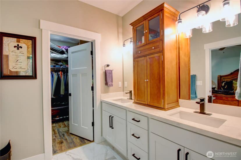 Property photo for 3 Topper Drive, Bellingham photo 23