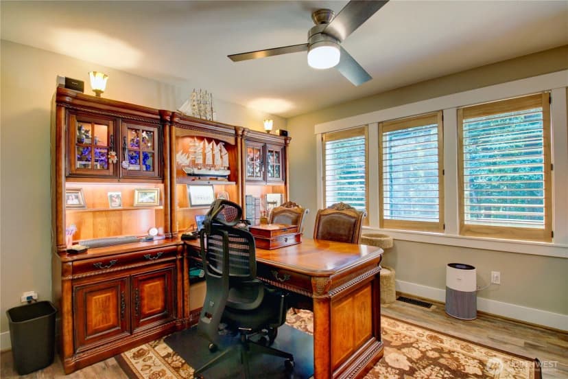 Property photo for 3 Topper Drive, Bellingham photo 38