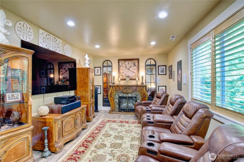 Property photo for 3 Topper Drive, Bellingham photo 31