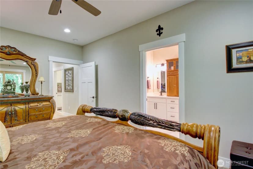 Property photo for 3 Topper Drive, Bellingham photo 20