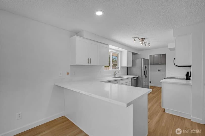 Property photo for 9214 46th Drive Ne, Marysville photo 12