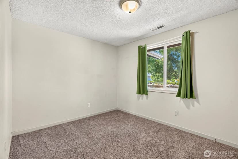 Property photo for 513 Sw Diane Street, Castle Rock photo 13