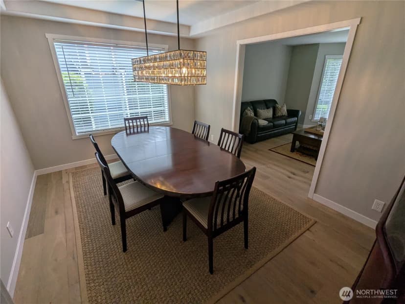 Property photo for 17604 Muirfield Court, Arlington photo 7