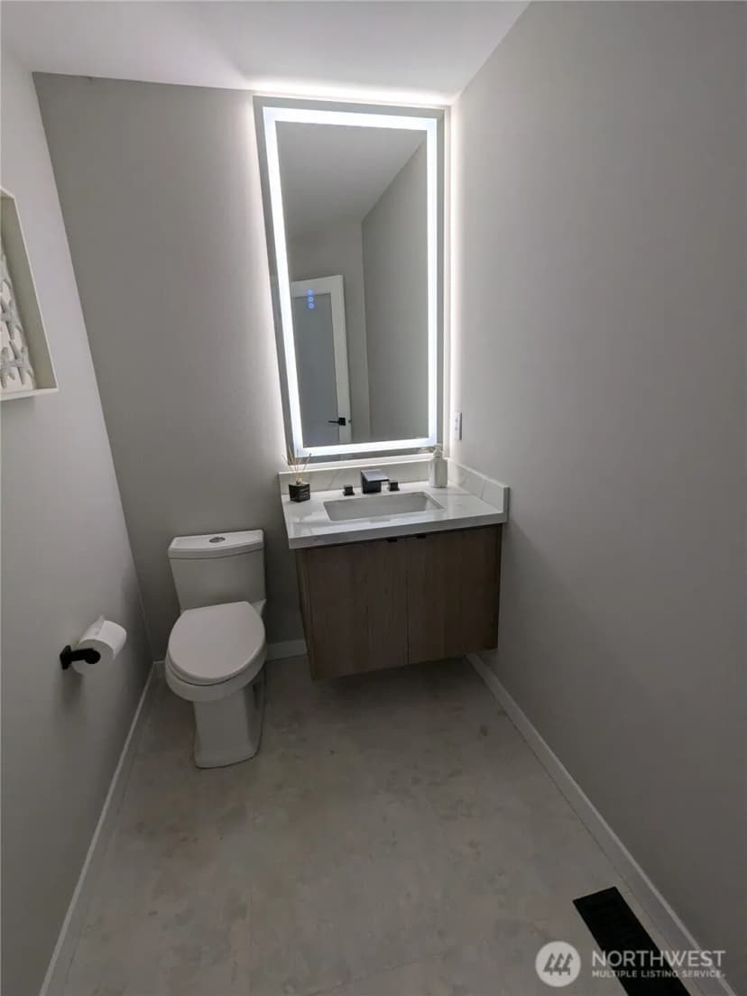 Property photo for 17604 Muirfield Court, Arlington photo 10