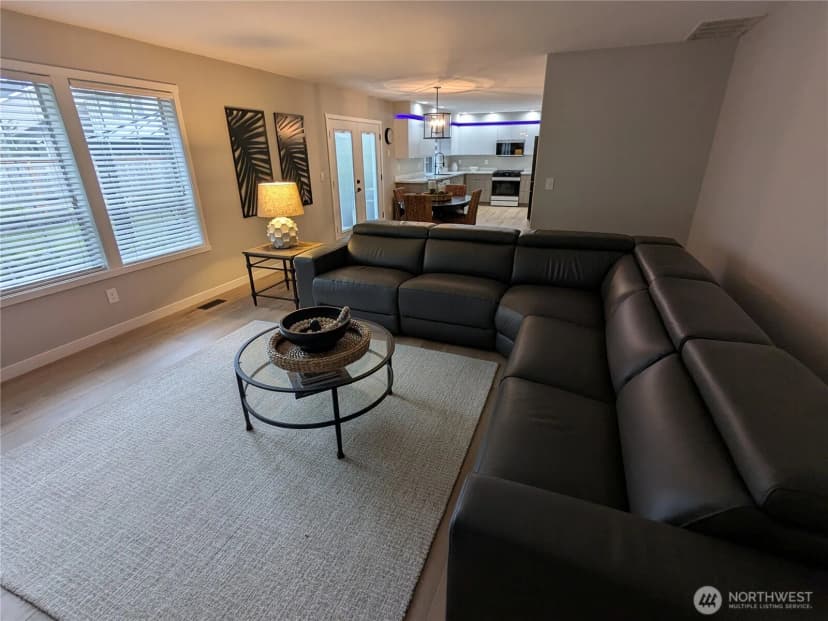 Property photo for 17604 Muirfield Court, Arlington photo 20